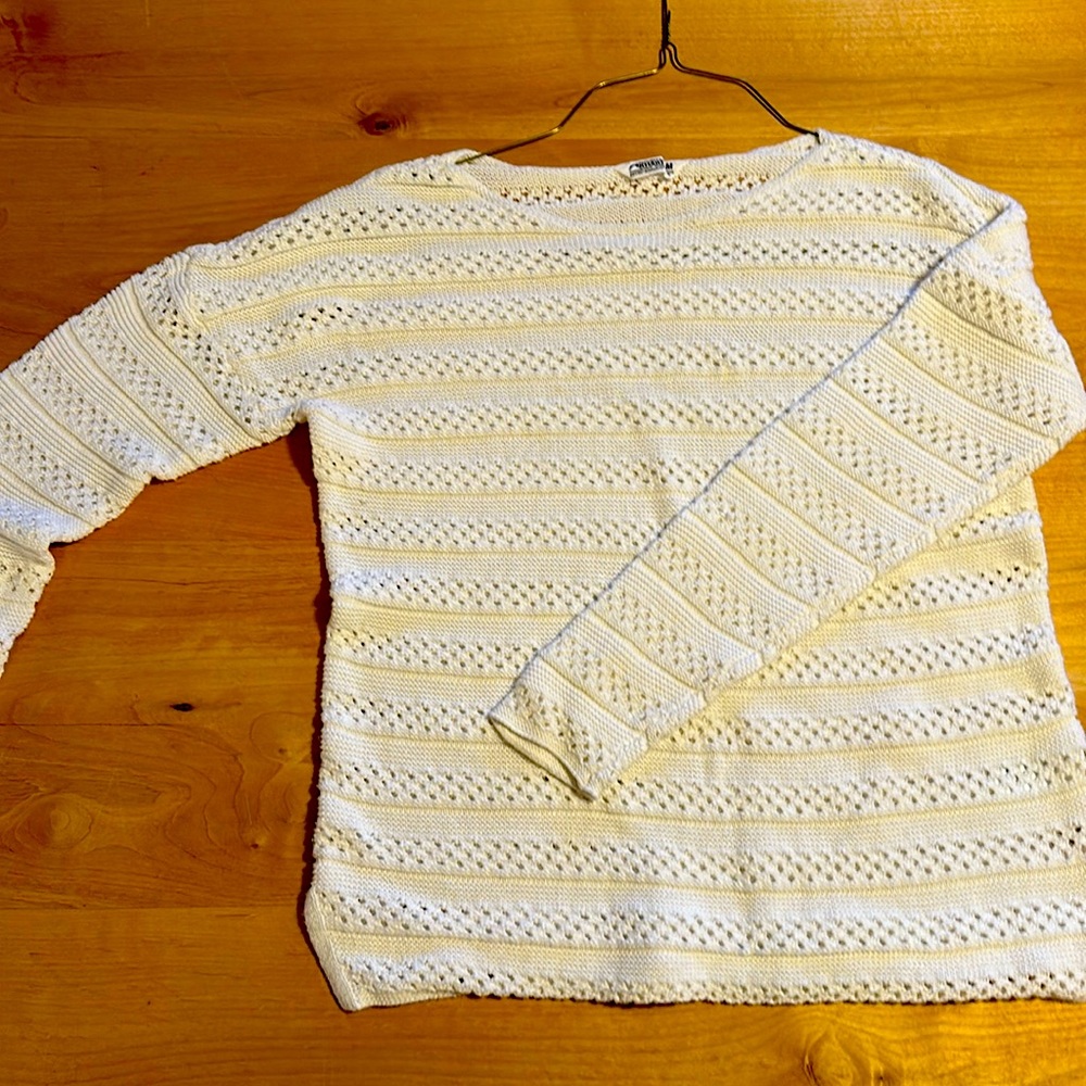 Soft white Mountain Khaki’s sweater